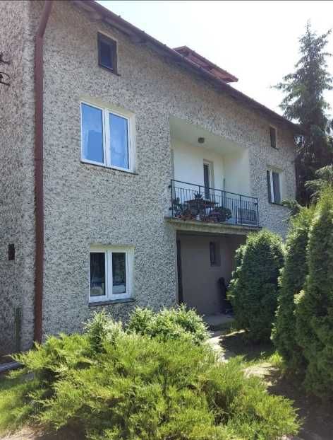 dom wolnostojący z duża działką 1200 m2