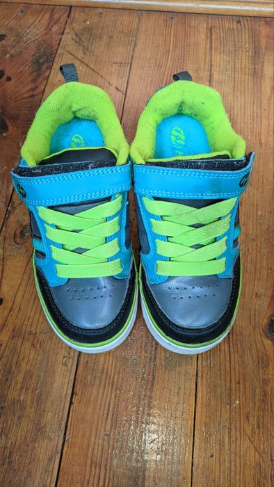 Кросівки для хлопчика на роликах 31 розмір