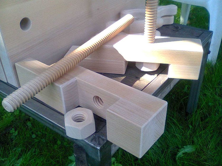 Śruby drewniane -od  fi-19 do fi-45mm (wym.- standard i na zamówienie)