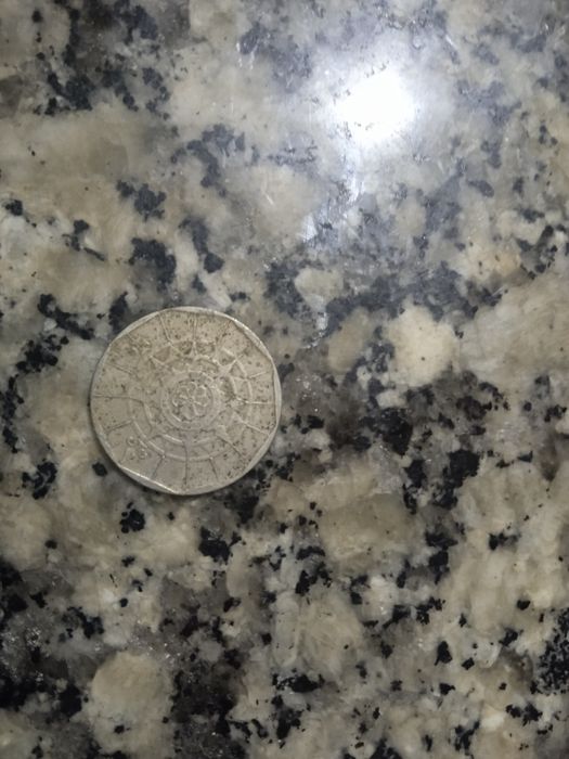 Moedas de 10 , 20, 50 escudos