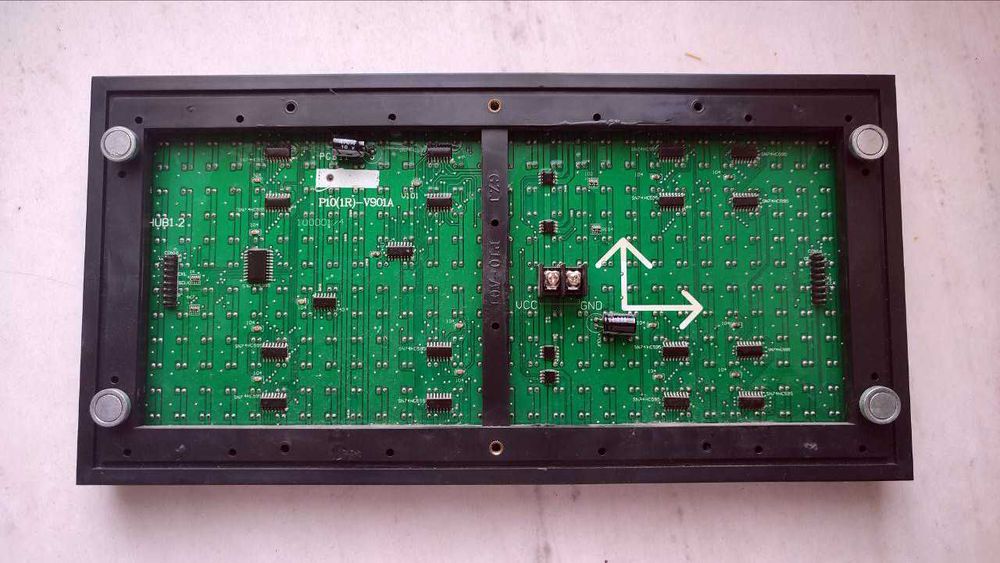 LED панель 1600мм х 960 мм / монохромный монитор