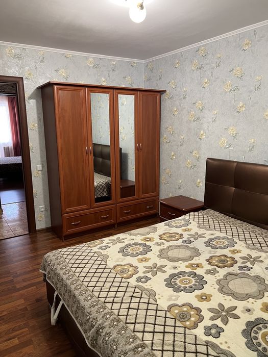 Здам 3 км. кв жд,авто вок.центр.по доб.ВЕЛИКИЙ ВИБИБІРза добу.