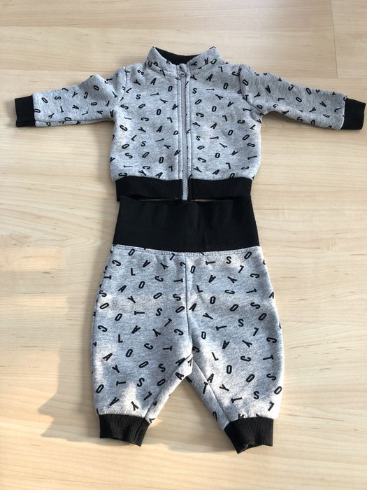 Dres niemowlęcy bawełniany roz 50/56