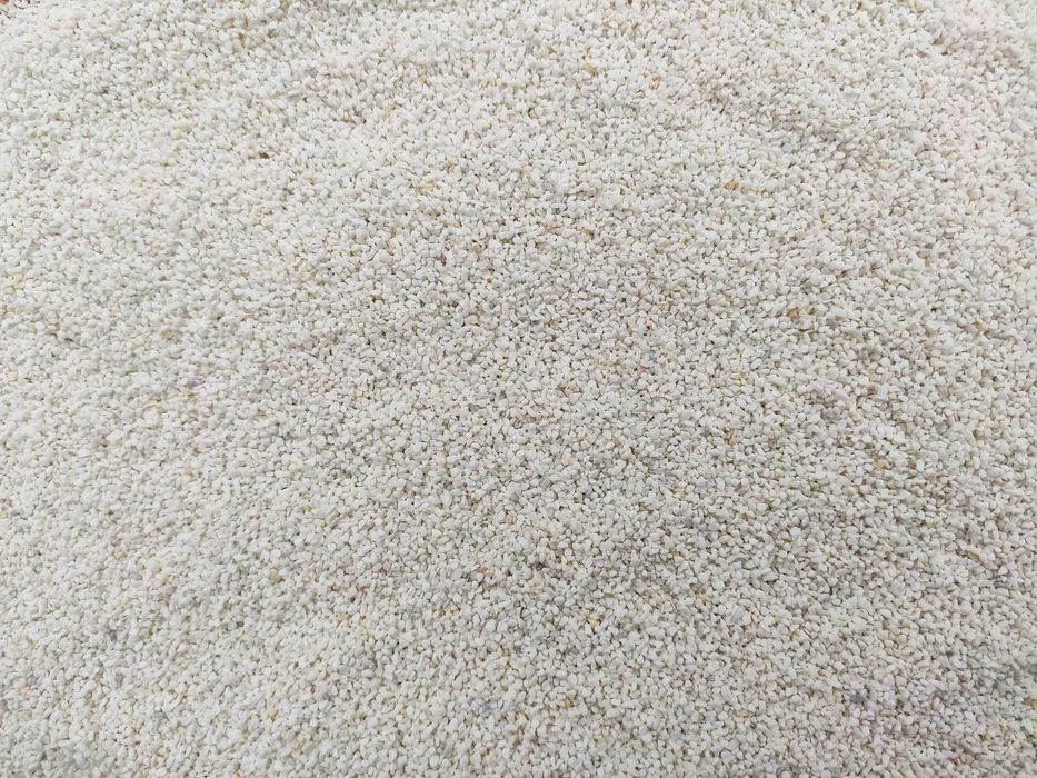 Biały żwirek, piasek dolomitowy do akwarium 1-1,5mm 1kg
