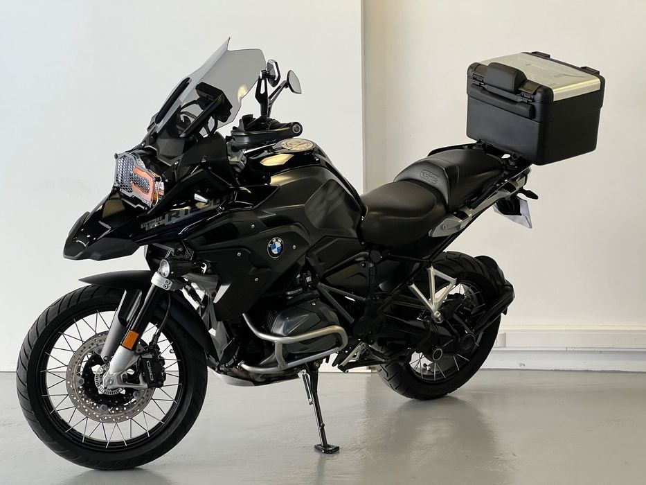 BMW R 1250 GS Adventure TRIPLE BLACK