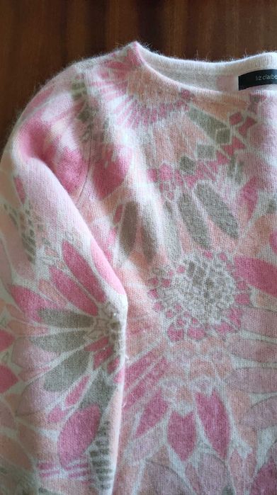 Светр  ангоровий