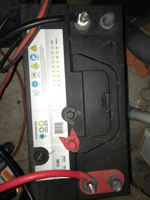 інвектор 12 вольт+акумулятор 105 а