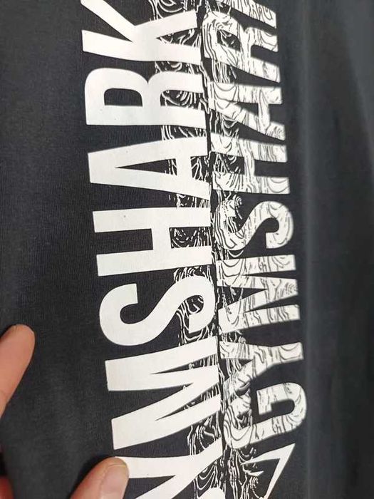T-shirt Gymshark Spell Out size M