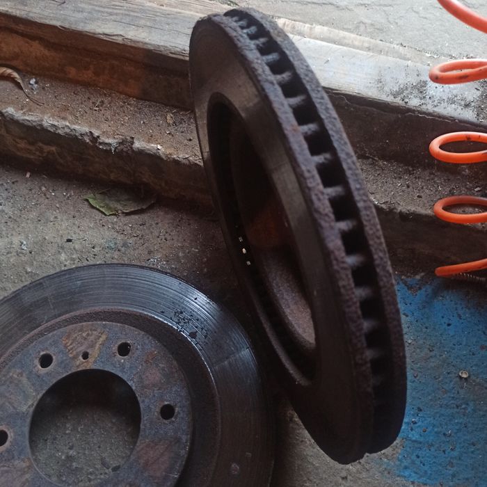 Тормозні диски Паджеро Вагон 4