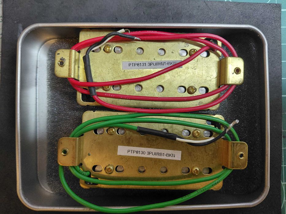 Pickups DiMarzio/Seymour Ducan/Ibanez