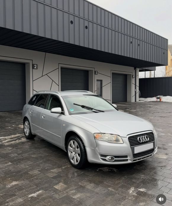 Audi A4b7 нерозмитнена