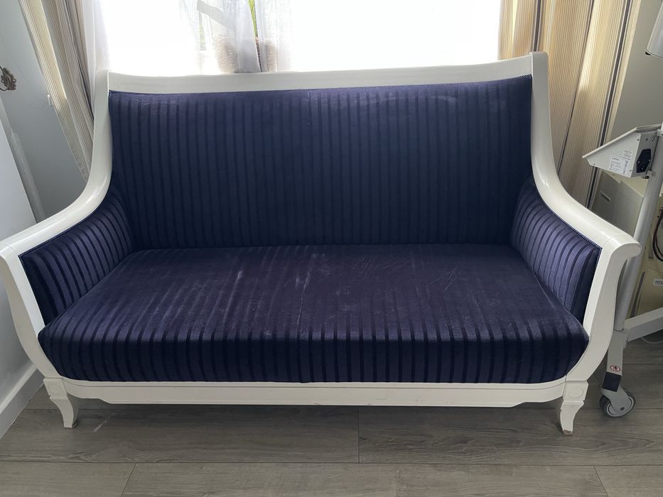 Sofa ręcznie robiona z drewna