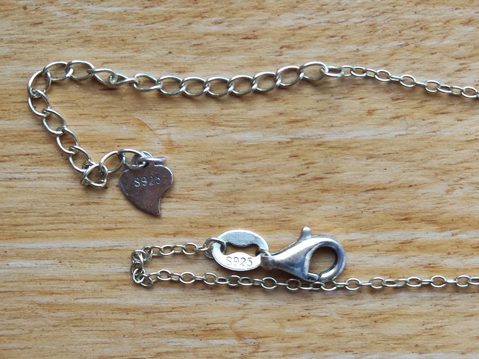 Colar com um pendente redondo Stone by stone