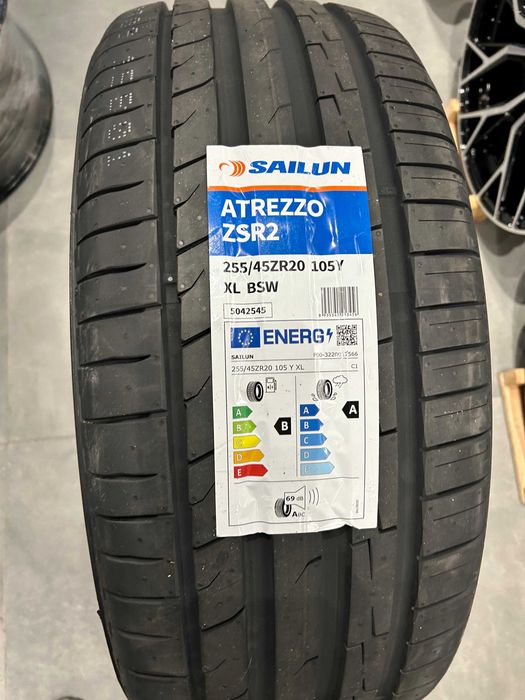 Koła letnie 20 5x112 MAM RS6 ET30 Audi Q5 255/45R20 Sailun ZSR2