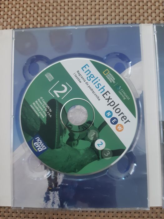 English Explorer New 2 Dogipack: IWB, DVD i 3 audio CD