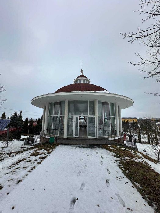 В Омеляна Здам Ресторанно-розважальний комплекс неподалік від міста