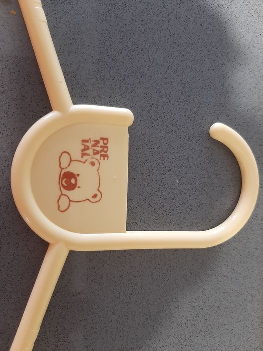 Cabides como NOVOS Pré - Natal