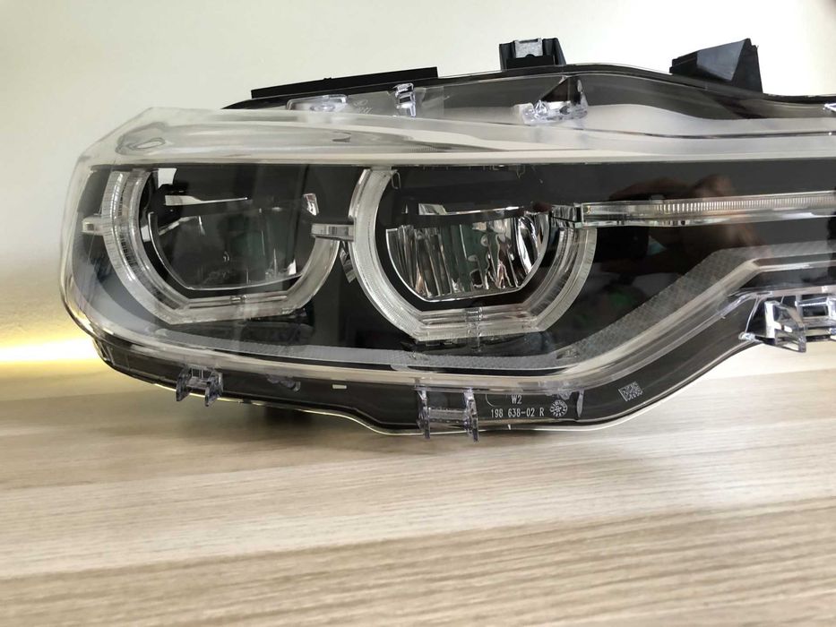 Farol Otica BMW Serie 3 F30/F31 - Original Direito Full Led