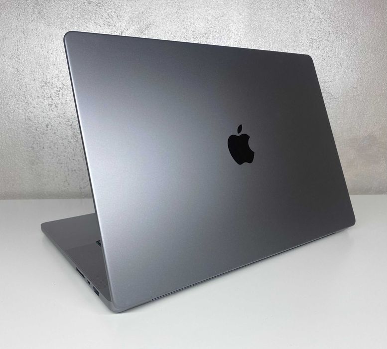 Apple Macbook Pro 16" A2485 M1 PRO 32GB 512SSD Tahoe 185C