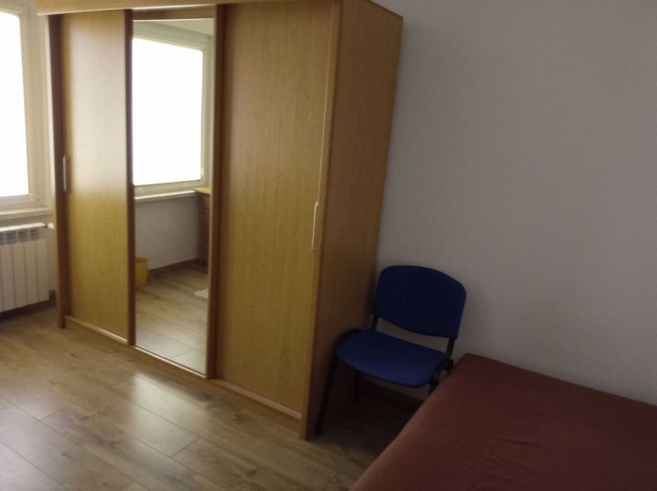 duży pokój 12m 1-os