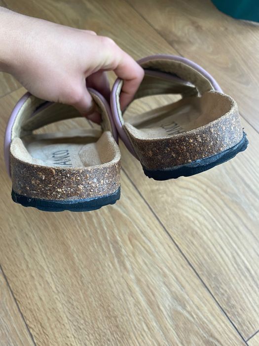 Nowe klapki damskie