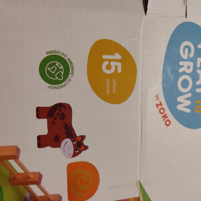 Quinta de animais madeira