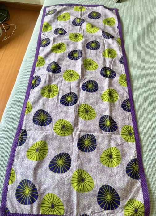 Corredor de mesa ou para a cama