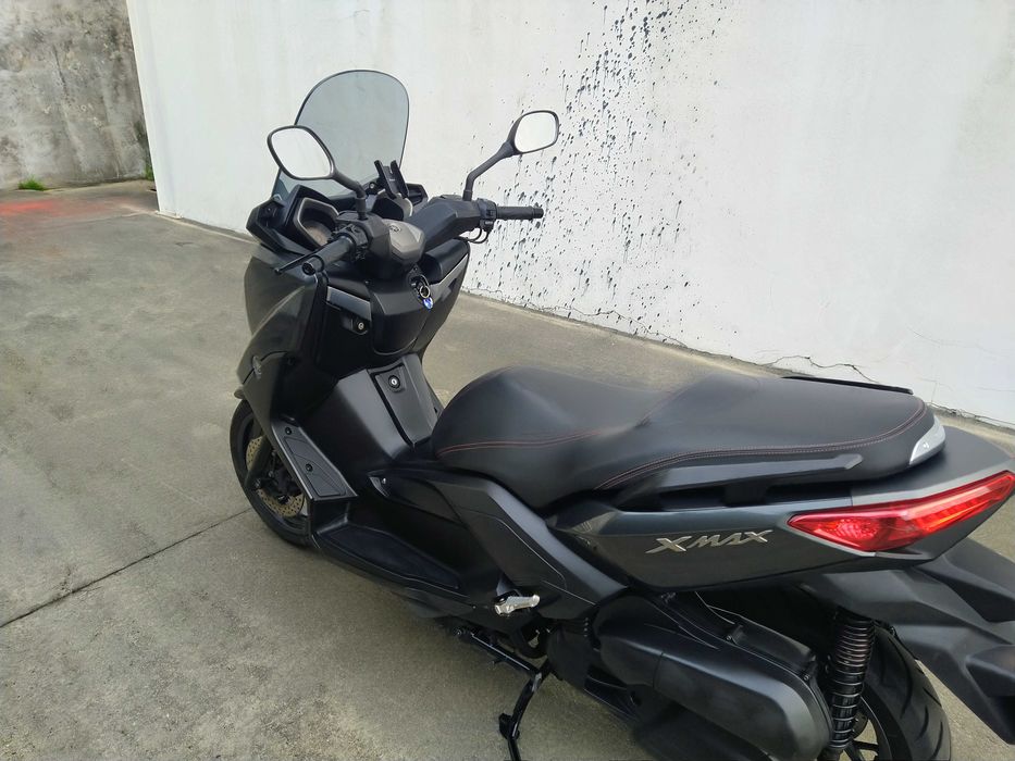 Moto Yamaha X Max 125