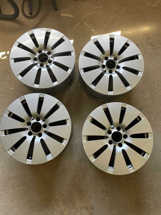 Jantes R17 Mercedes sem pneus