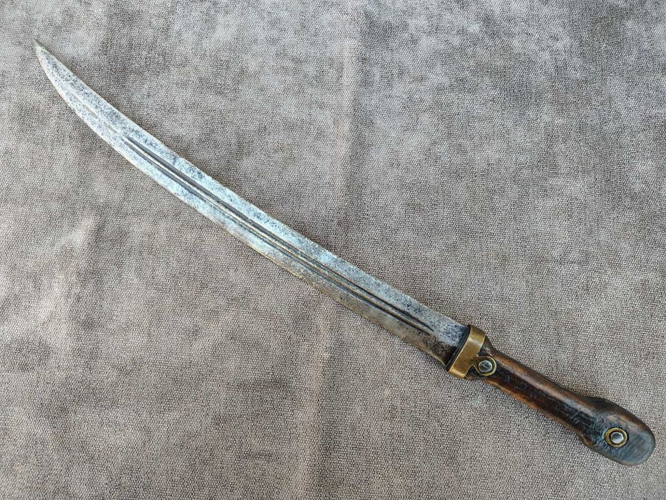 Kindżał obsługi karabinów maszynowych armii carskiej, tzw. BEBUT wz. 1907 / 1918 rok, Rosja Carska (bagnet szabla)