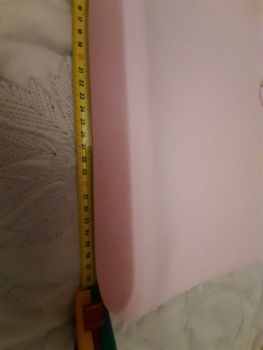 Gumowa różowa torebka na ramię