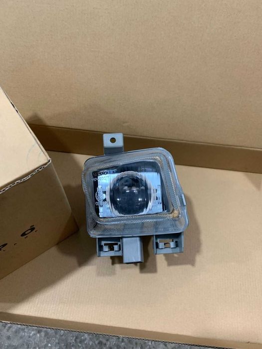 Противотуманна фара передняя прав (h3) opel astra f