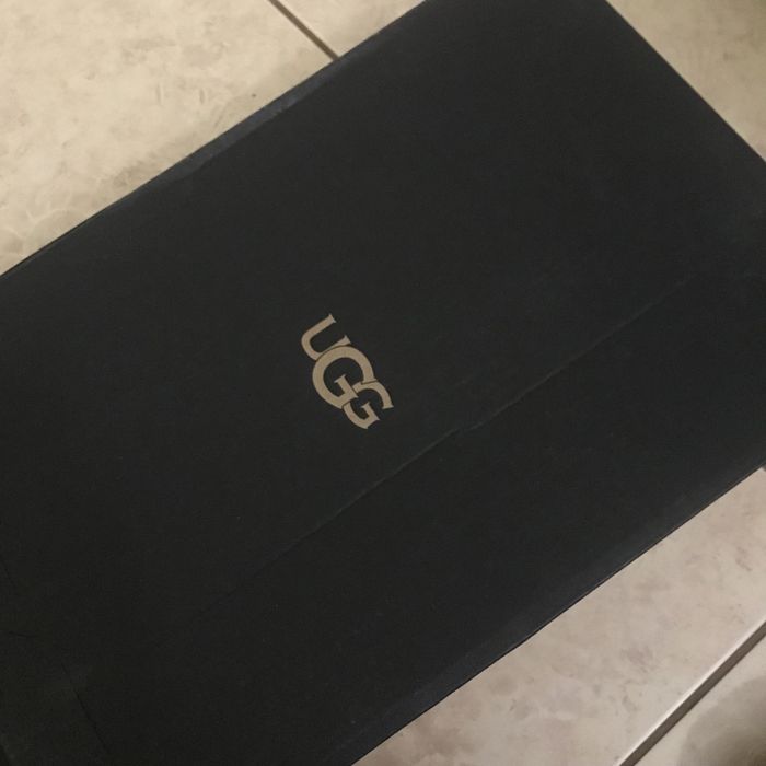 Тапки угг розмір 43 оригінал, устілка 27,5. Нові, ще в коробці,