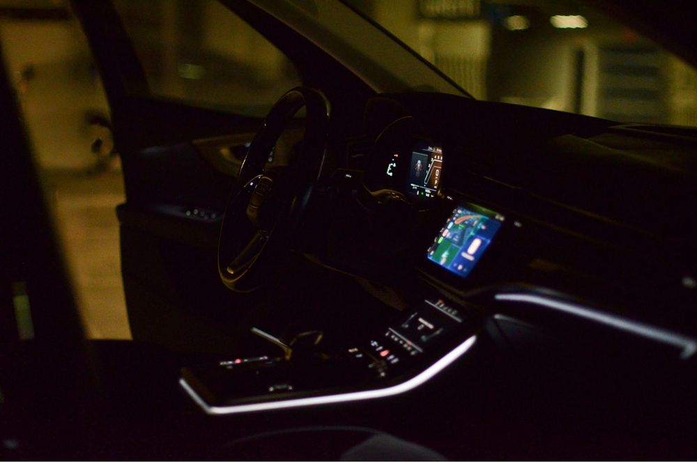 Audi Q7 2019 VIN WA1LXAF70LD002972 фото оголошення 5 з 8