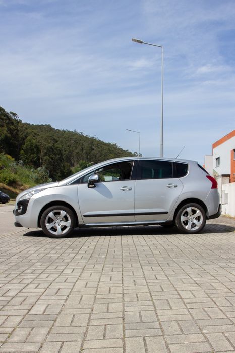 Peugeot 3008 - 1.6 HDI - Nacional - Poucos Km - Impecável