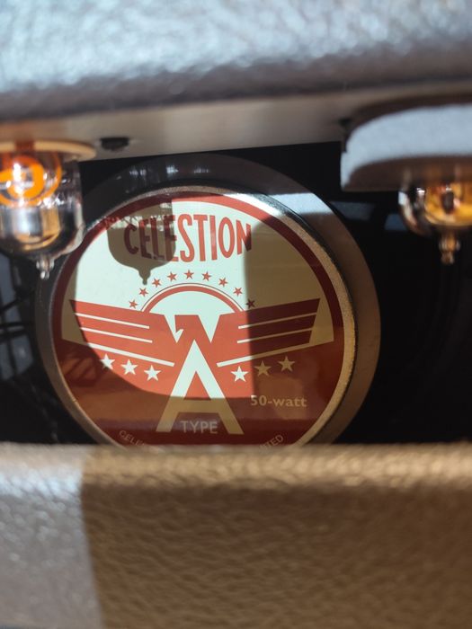 Amplificador Fender Hot Rod Deluxe IV