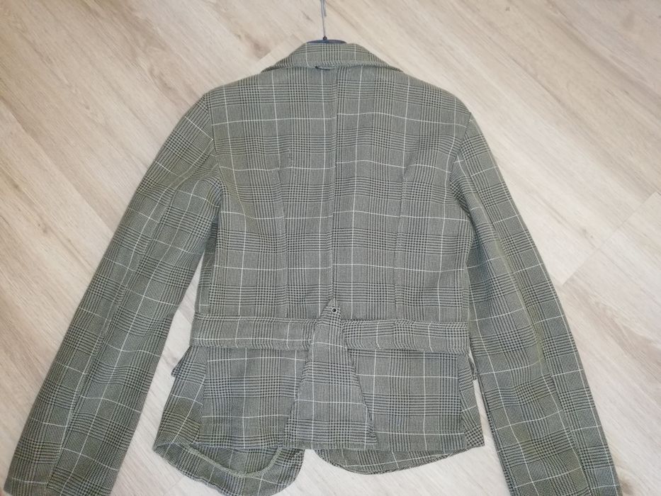 Blazer de senhora xadrez T-L - novo