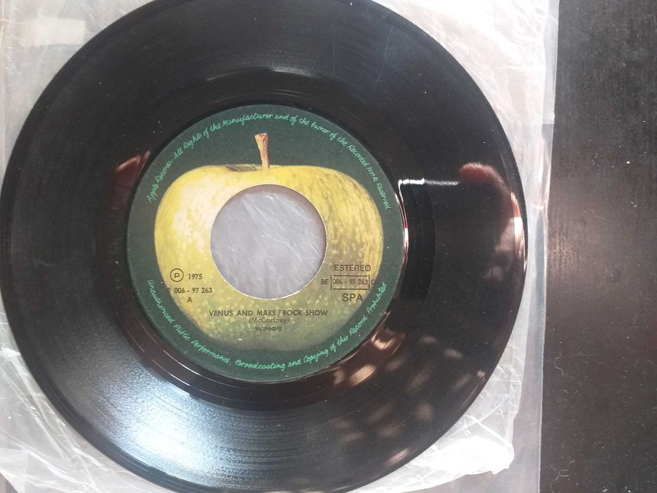 Singles Beatles originais UK