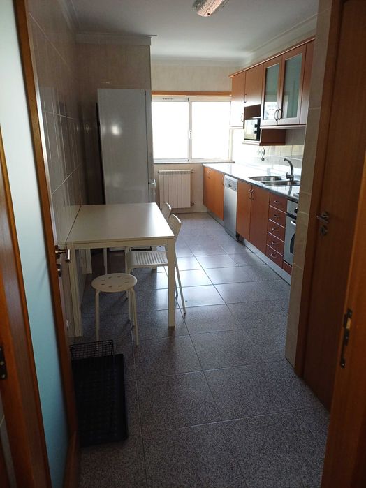 Arrendo T3 Braga (Santa Tecla), mobilado/equipado