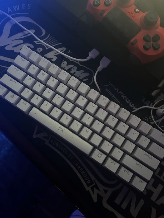 Teclado HyperX Alloy + Rato HyperX PulseFire Surge