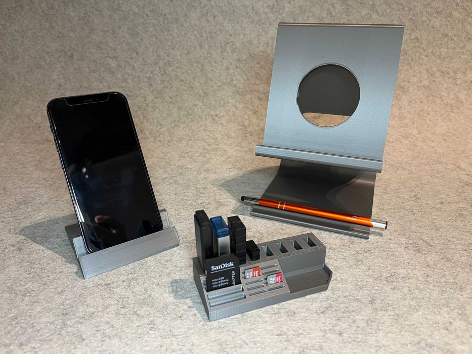 Zestaw stojakow na tablet, telefon, pendrive USB, MicroSD