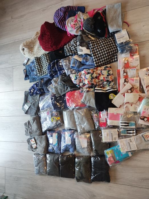 Paka ubrań nowe spodnie,  getry, rajstopy