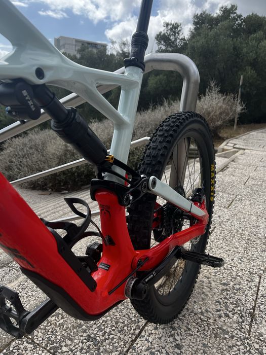 specialized enduro pro carbon 650b 27,5" / Quadro L