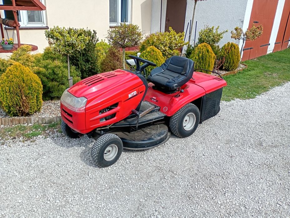 Kosiarka traktorek MTD