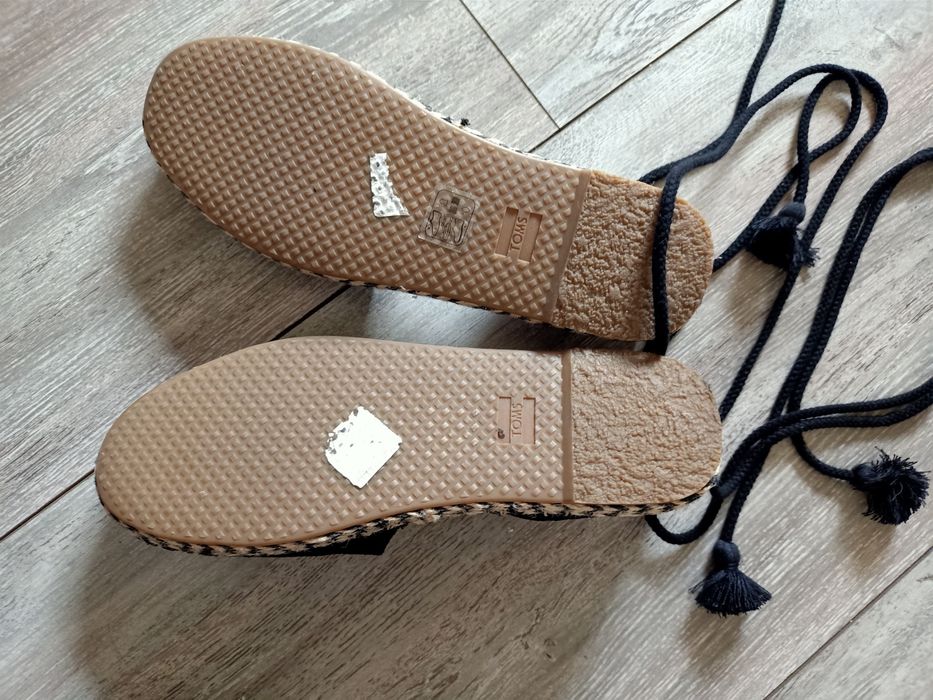 Toms espadryle wiązane damskie
