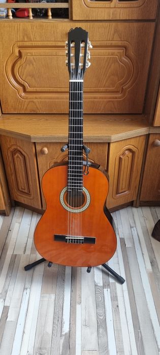 Gitara akustyczna