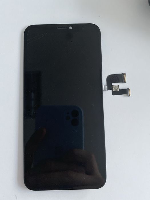 iPhone X б/у (на детали)