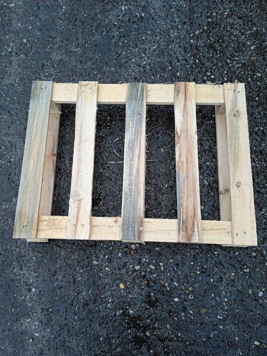 Palety 800x600 lekkie połówki półpaleta drewniana FV 13zł slask