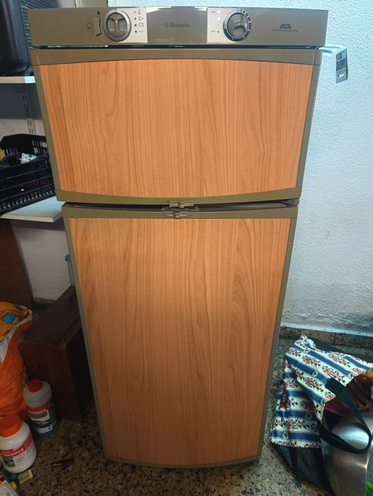 Frigorífico grande autocaravana