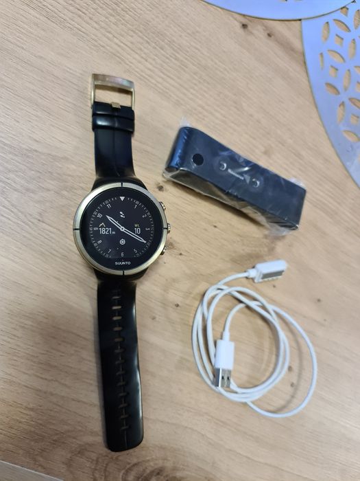 Zegarek suunto spartan ultra gold złoty